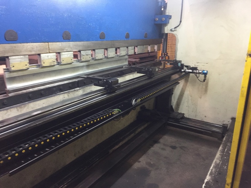 PRESSA COLGAR 4000X200 TON in vendita - foto 3