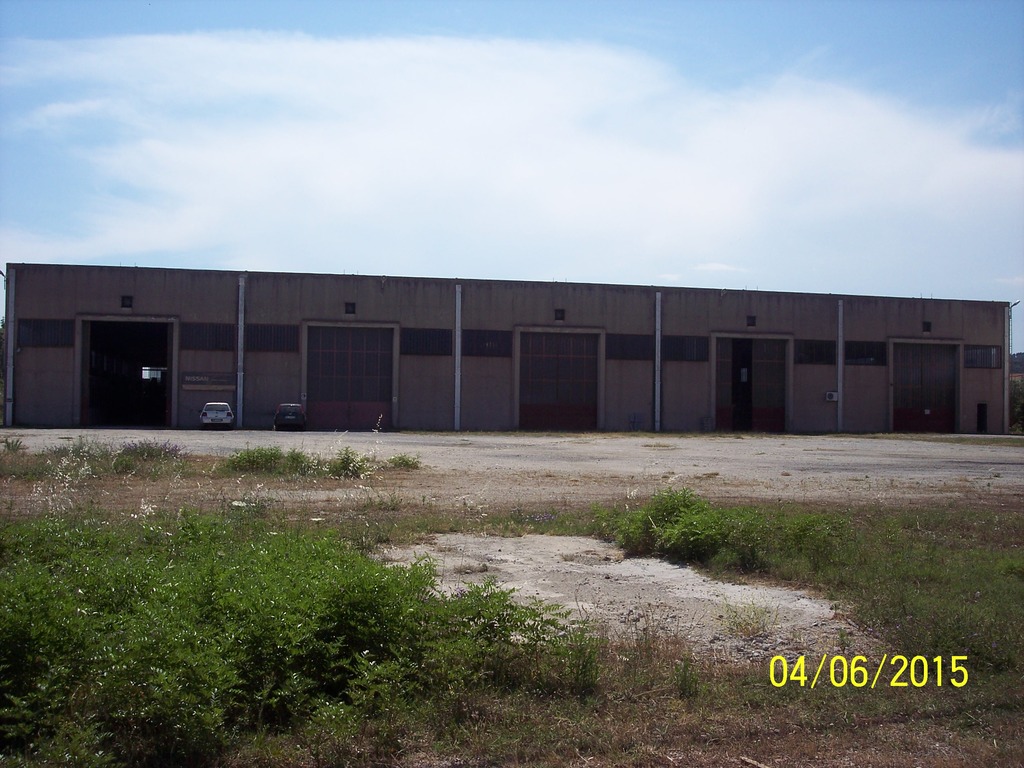 Capannone tipo industriale / artigianale in vendita - foto 2