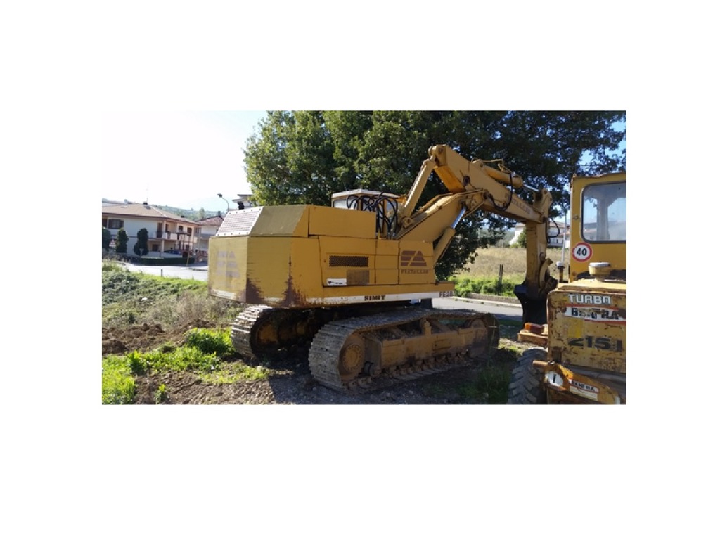 ESCAVATORE CINGOLATO FIAT ALLIS FE28 in vendita - foto 2