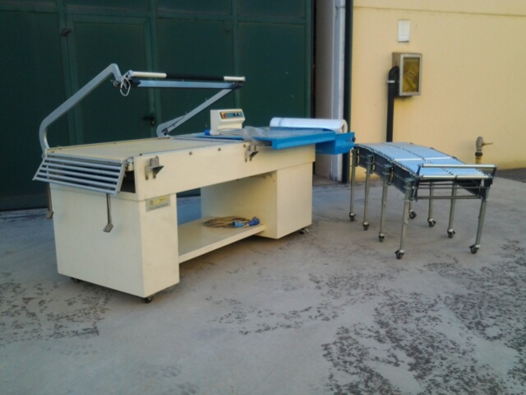 saldatrice angolare semiautomatica con rulliera in vendita - foto 1