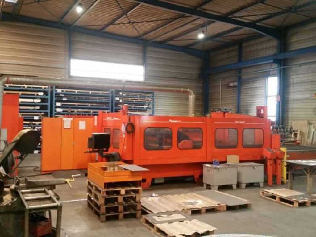 Macchine taglio laser e plasma in vendita