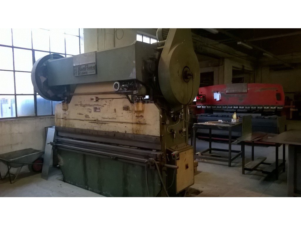PIEGATRICE RIBOLDI MOD. T.50 DA MM. 2550 in vendita - foto 1