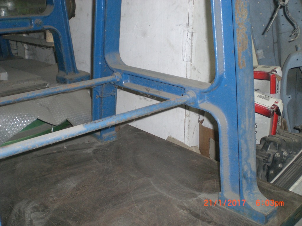 TAVOLO LAVORO GHISA in vendita - foto 4
