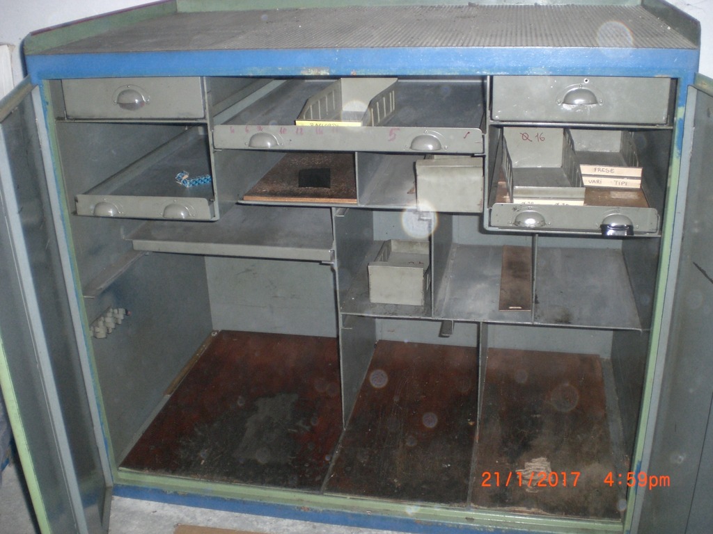ARMADIO OFFICINA in vendita - foto 2