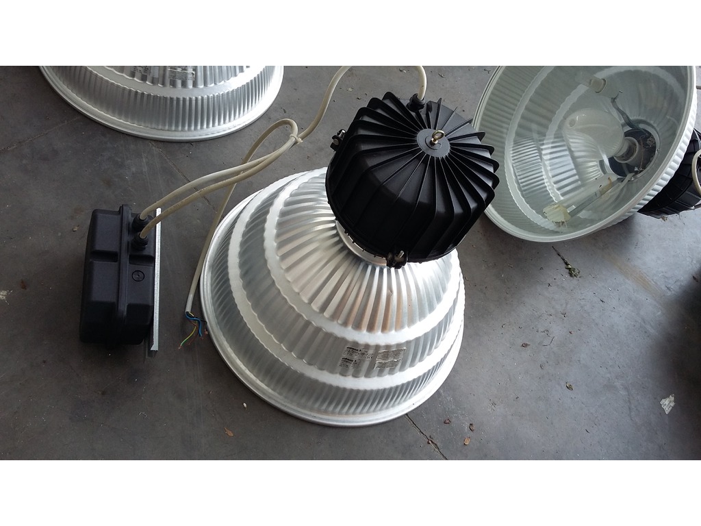 CORPI ILLUMINANTI DISANO 1215 PHOTON &amp; 1117 Quark in vendita - foto 4