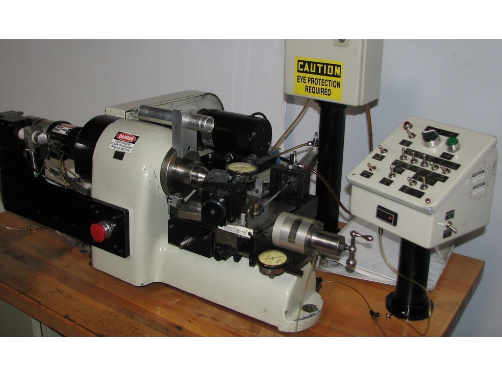 HARDINGE HSL-5C Lensmaster II Tornio ottico OPB raggio di sterzata in vendita - foto 1