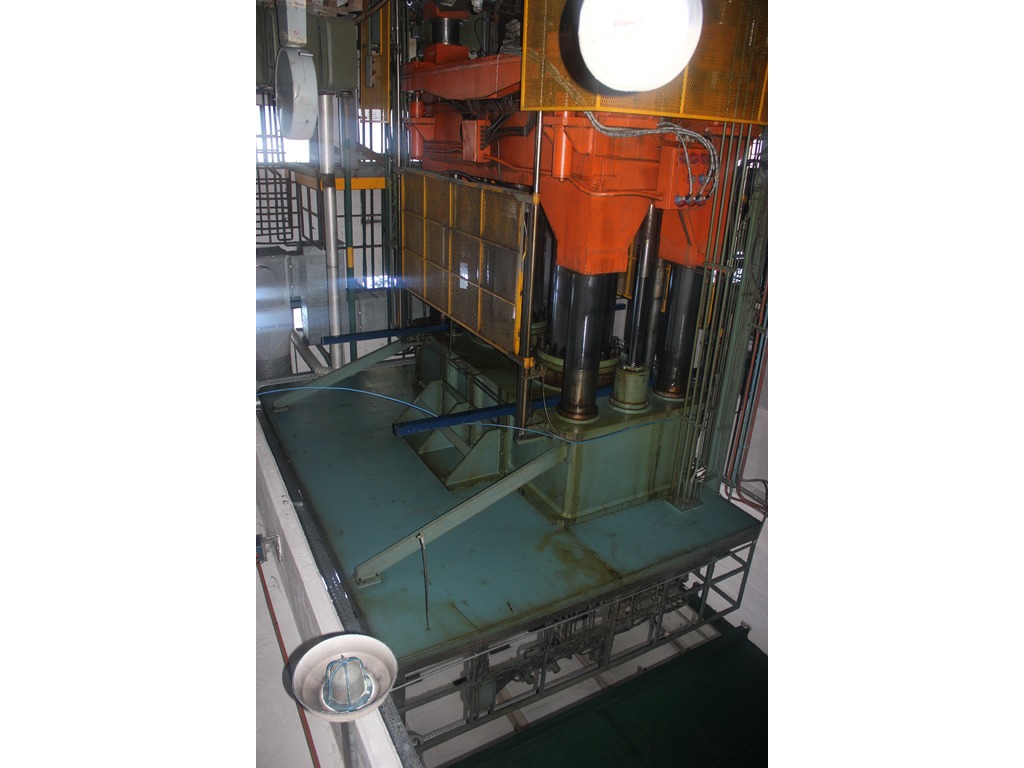 PRESSA A COMPRESSIONE CO 6133 in vendita - foto 1