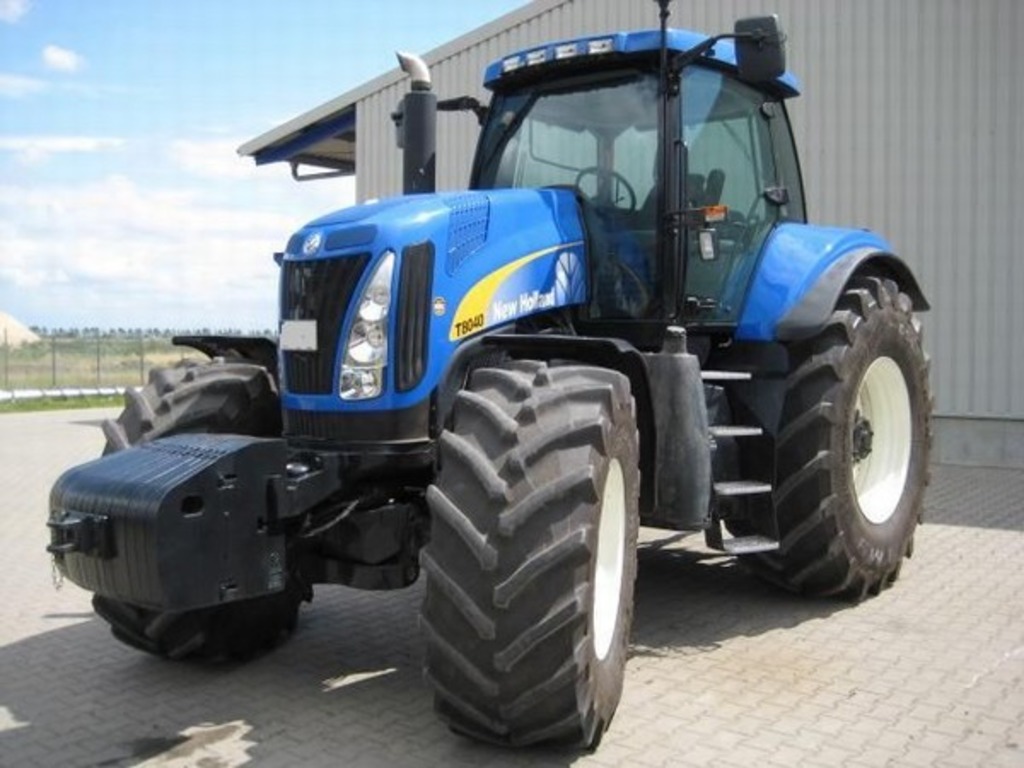 New Holland T8040 in vendita - foto 1