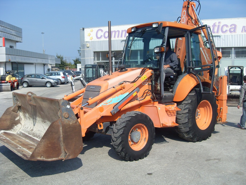 Fiat Hitachi FB 100 in vendita - foto 4