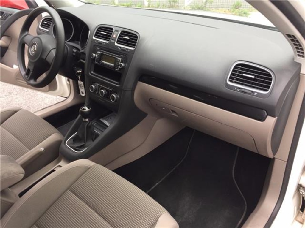 Volkswagen Golf 1.6 TDI in vendita - foto 2