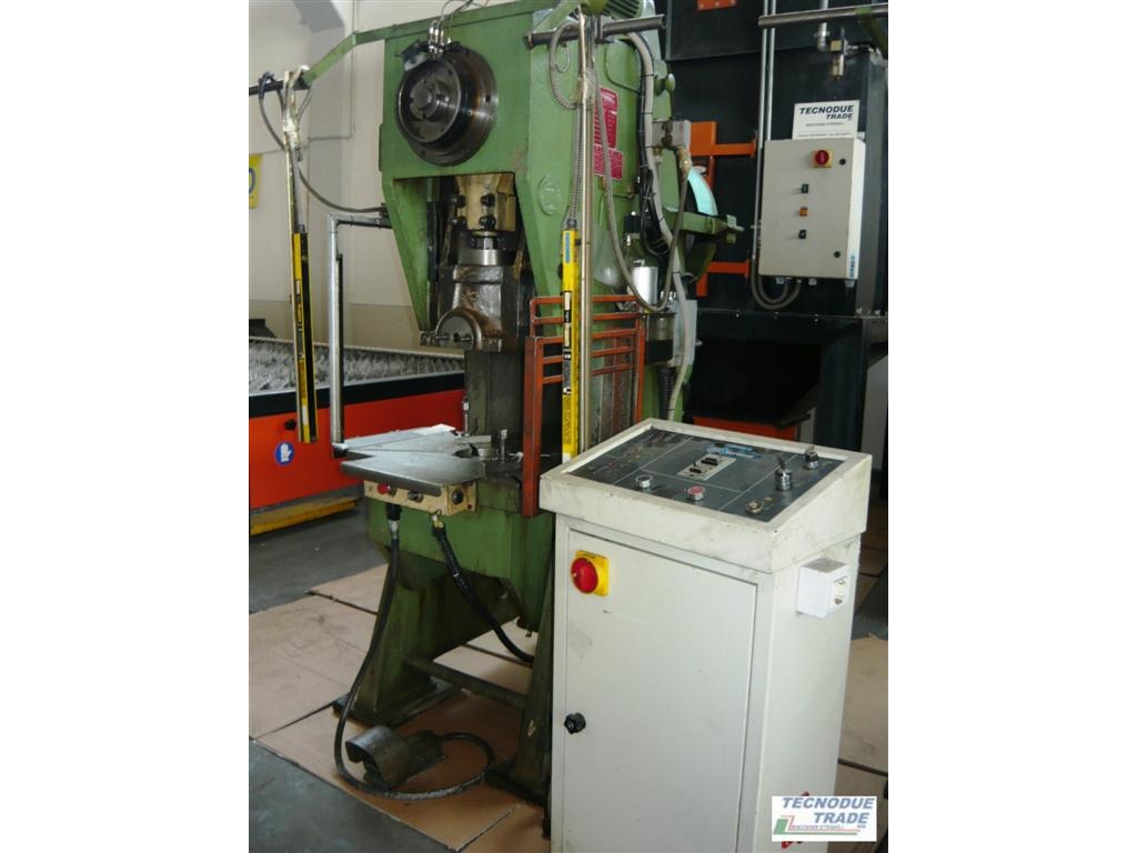 PRESSA ECCENTRICA A COLLO DI CIGNO COPRESS 45 TON in vendita - foto 1