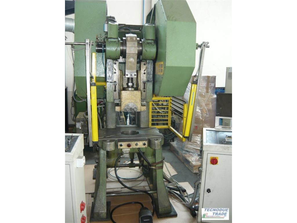 PRESSA ECCENTRICA A COLLO DI CIGNO COPRESS 60 TON in vendita - foto 1