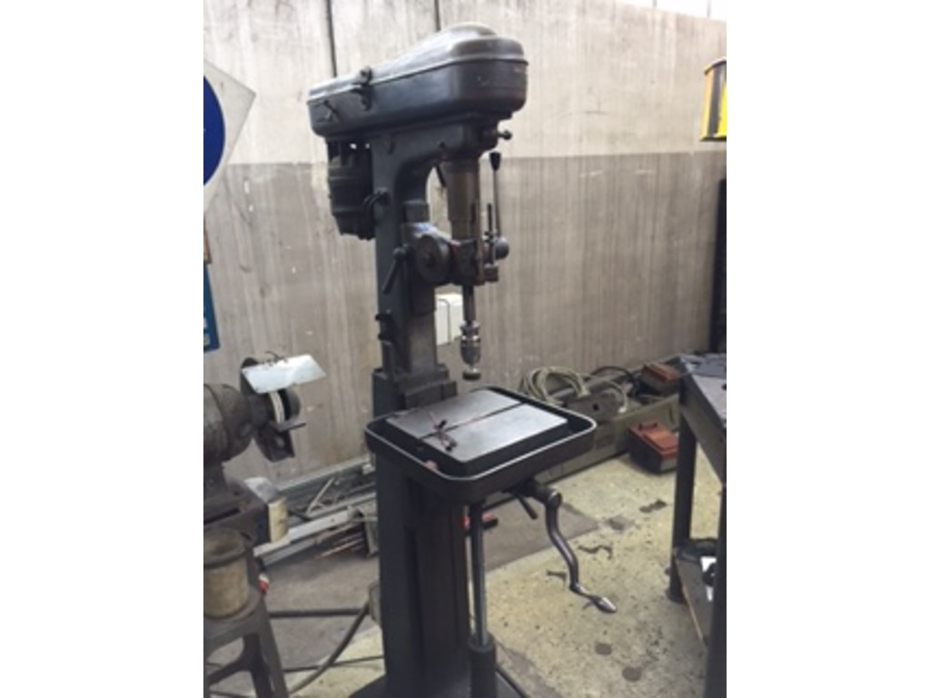 TRAPANO A COLONNA MODELLO ROSA in vendita - foto 1