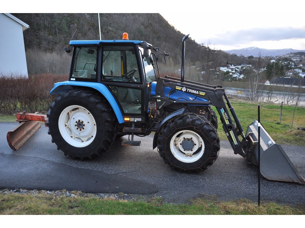 New Holland 5635 1996 in vendita - foto 5