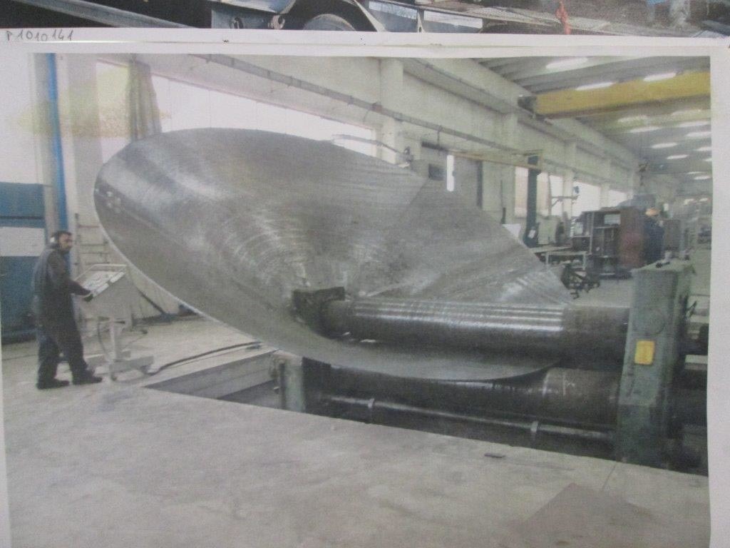 Calandra piramidale a 3 rulli - Pyramidal 3 roll plate bending machine in vendita - foto 4