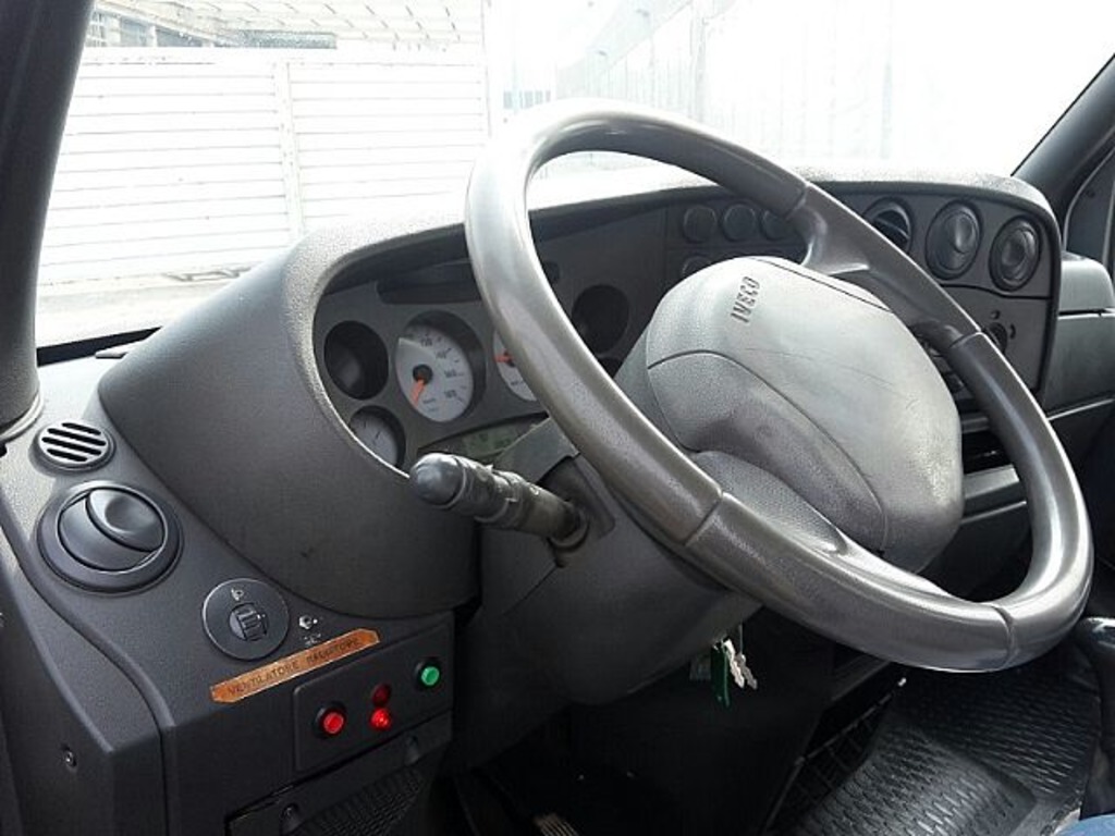 Iveco - DAILY 35C9A - Autocarro in vendita - foto 3