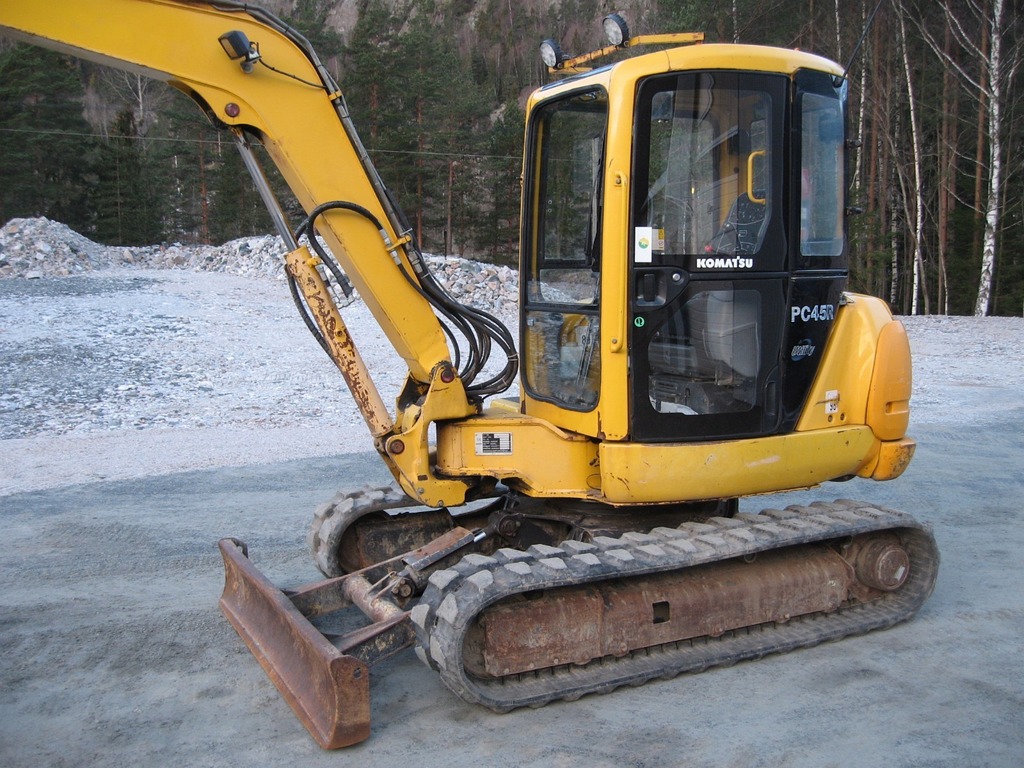 Komatsu PC45R-8 in vendita - foto 1