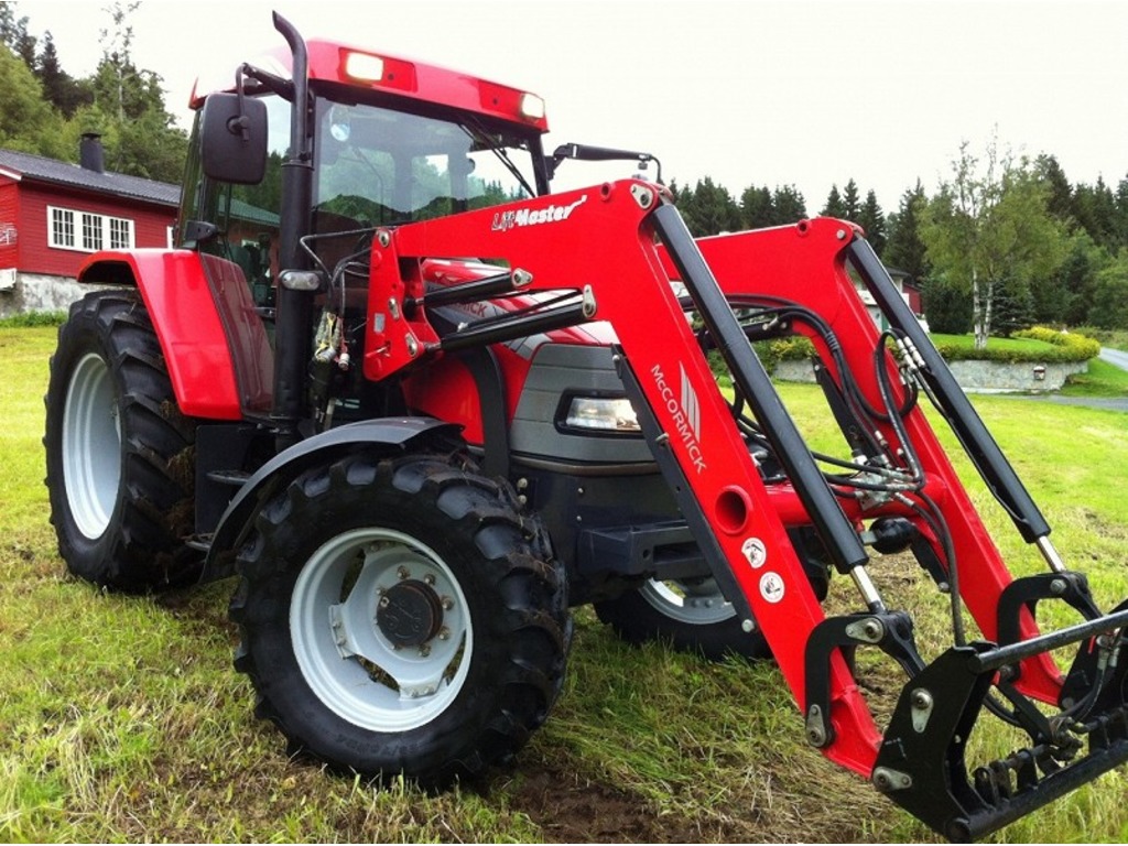 McCormick CX105 in vendita - foto 1