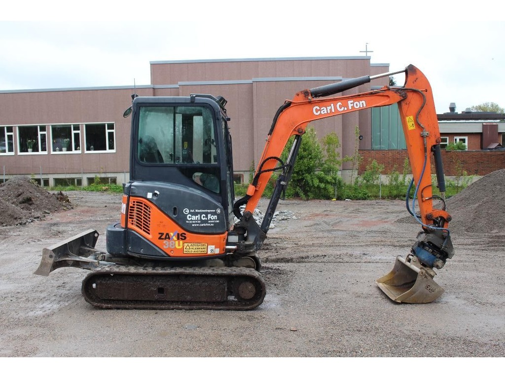 Hitachi ZX38U- in vendita - foto 1