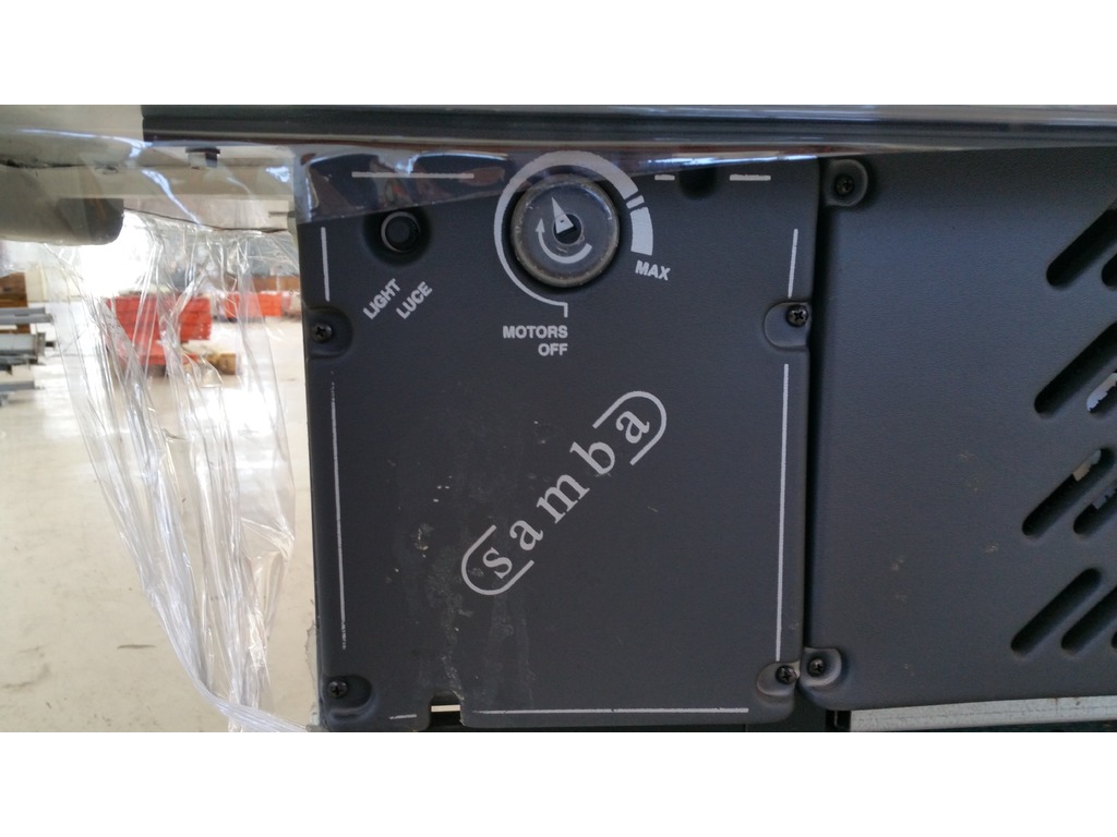 ESPOSITORI MURALI FRAMEC Mod. SAMBA 180 AN in vendita - foto 3