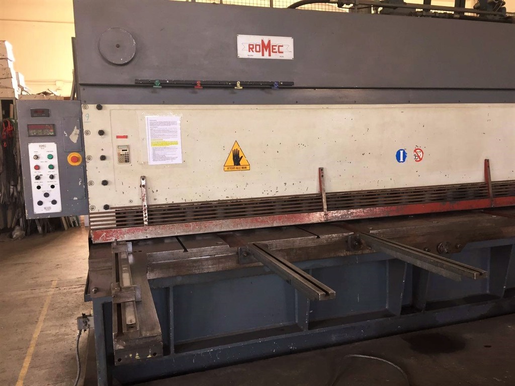 Cesoia a ghigliottina oleodinamica ROMEC MH 40/10 in vendita - foto 3