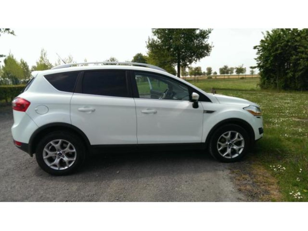 FORD KUGA TDCI 140 DPF 4X2 in vendita - foto 2