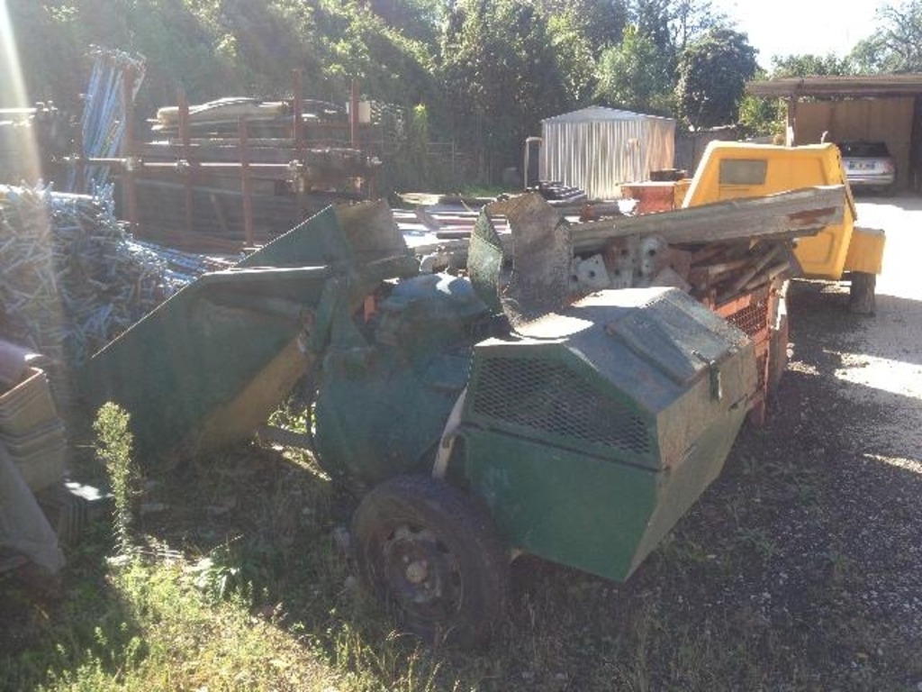 COMPRESSORE ELETTRICO + POMPA IMPASTO SABBIA in vendita - foto 3