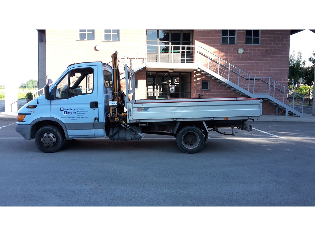 Iveco Daily 35c13 in vendita - foto 2