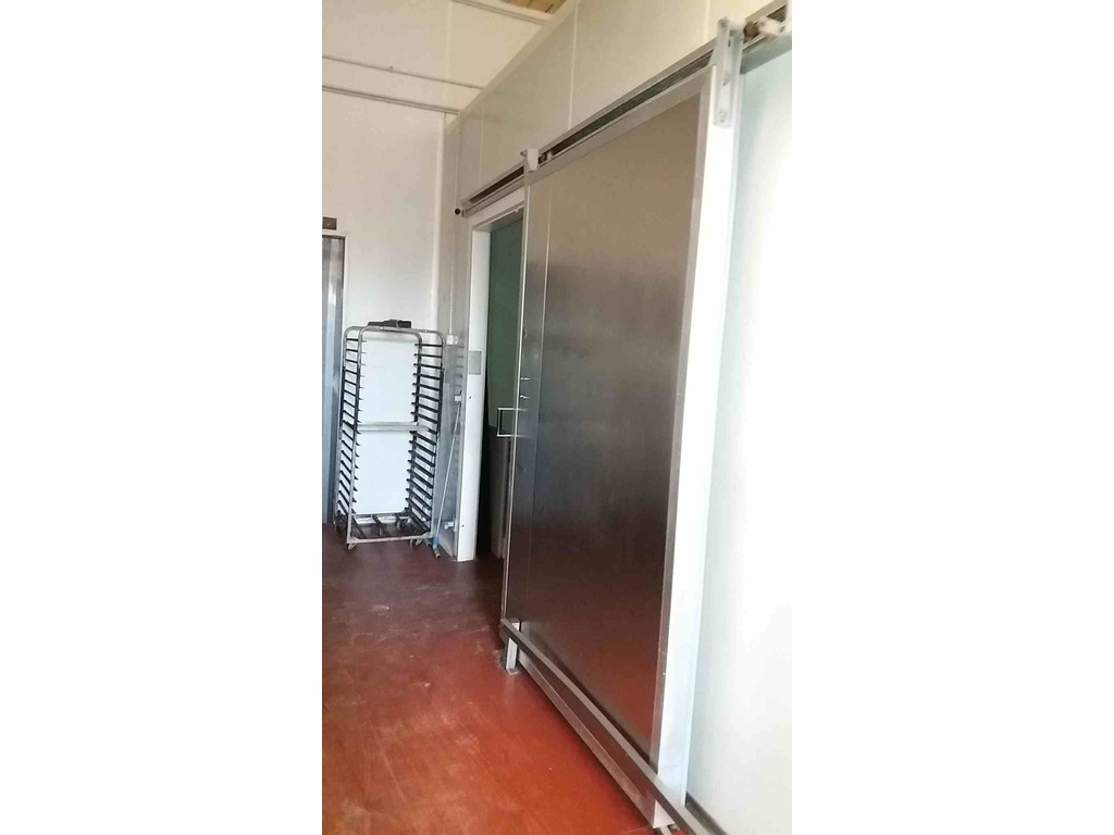vendo 5 celle frigo  - tot 200 mq in vendita - foto 3