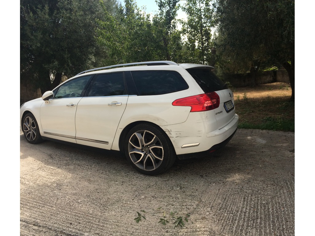 Citroen C5 Tourer allestimento exclusive 2010 in vendita - foto 1