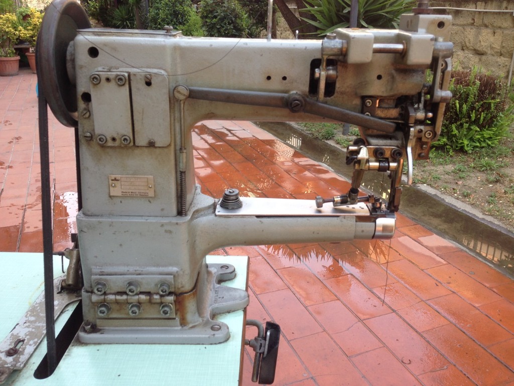 Macchina per cucire Adler 69-373 in vendita - foto 1