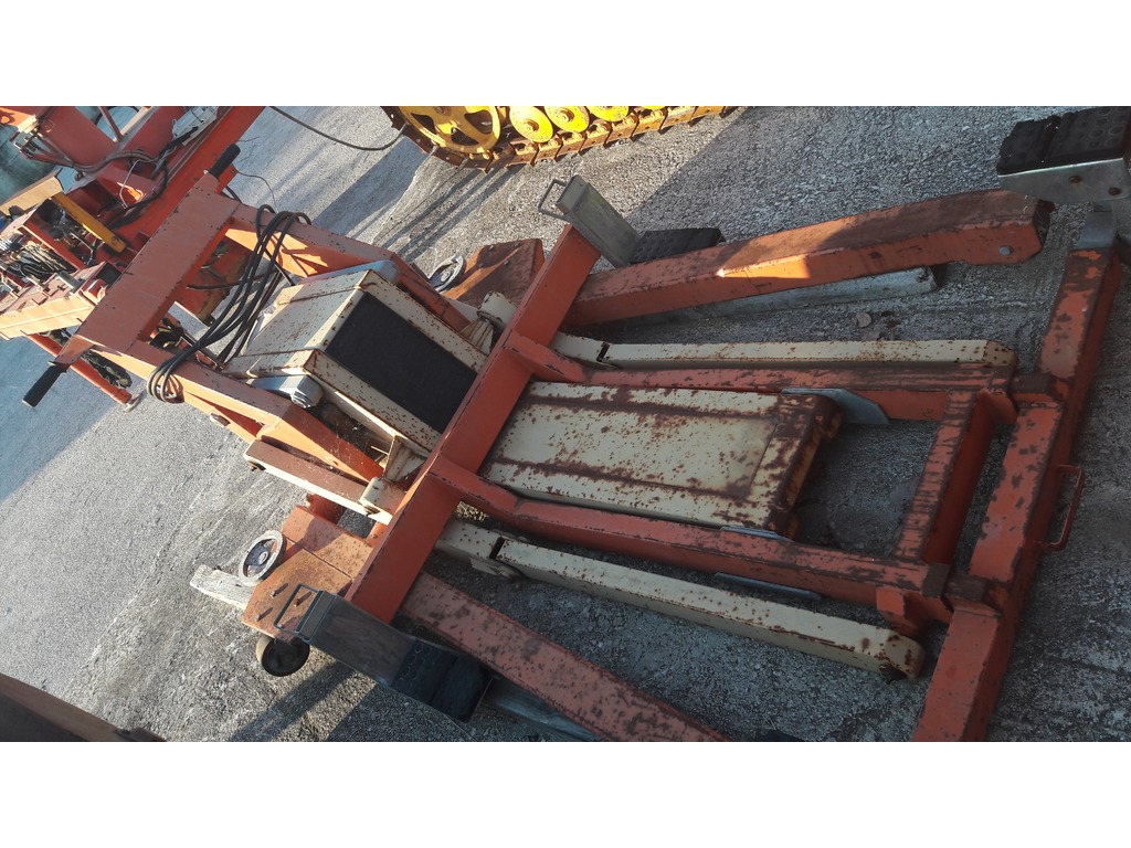 Sollevatore auto in vendita - foto 2