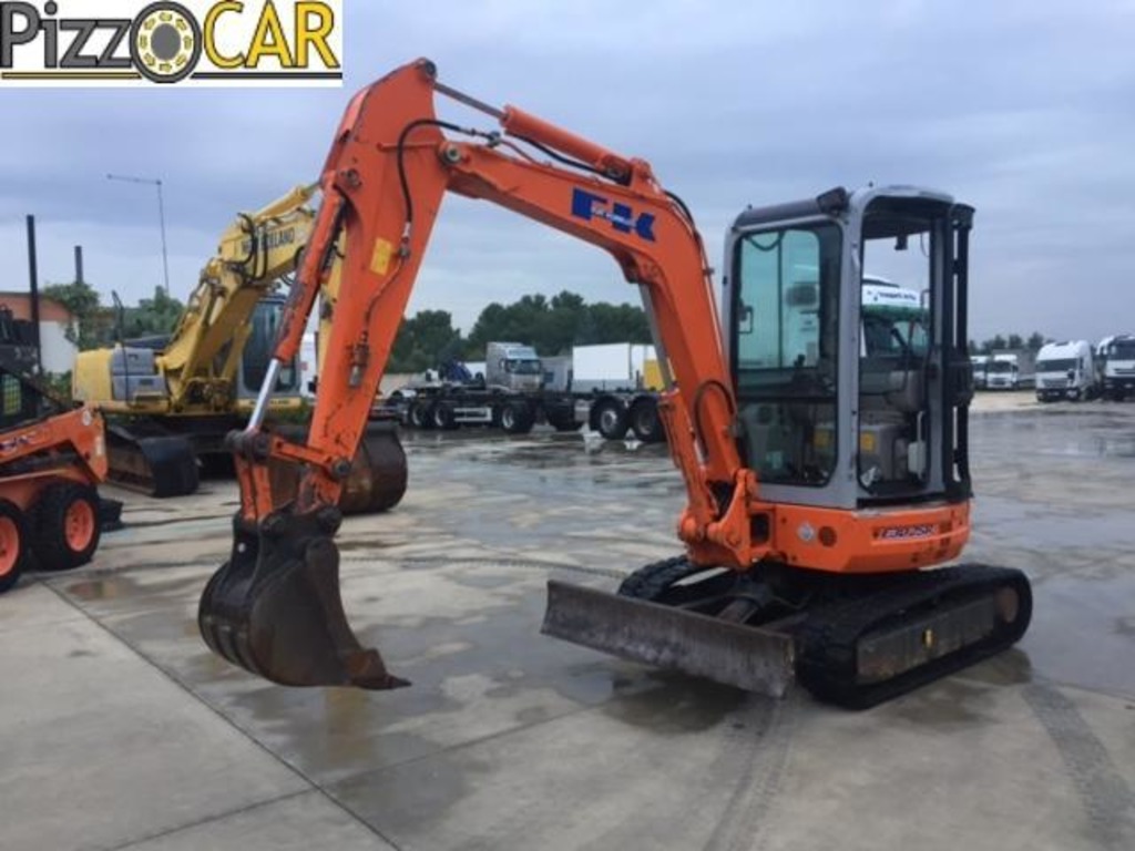 MINIESCAVATORE KOBELCO E30.2 SR ANNO 2005 in vendita - foto 1