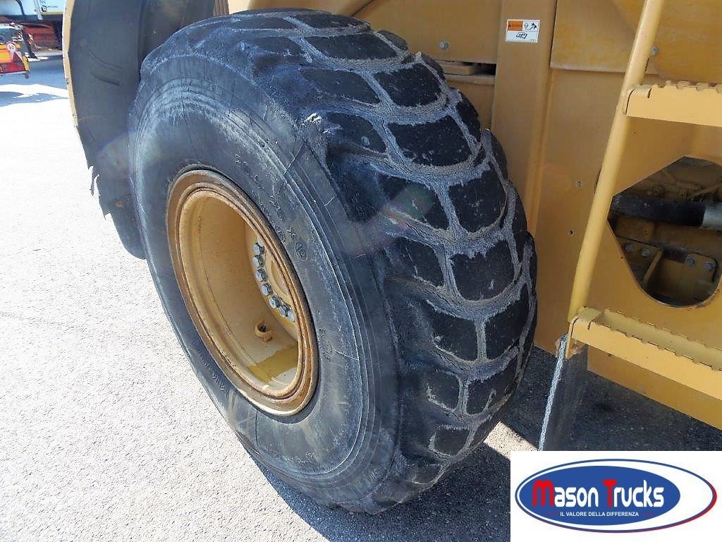 CATERPILLAR IT 28 G, pala gommata, 2006 in vendita - foto 8