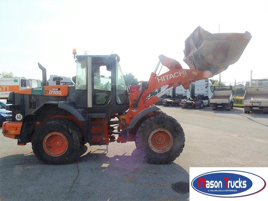 HITACHI ZW180, pala gommata, 2009 in vendita - foto 5