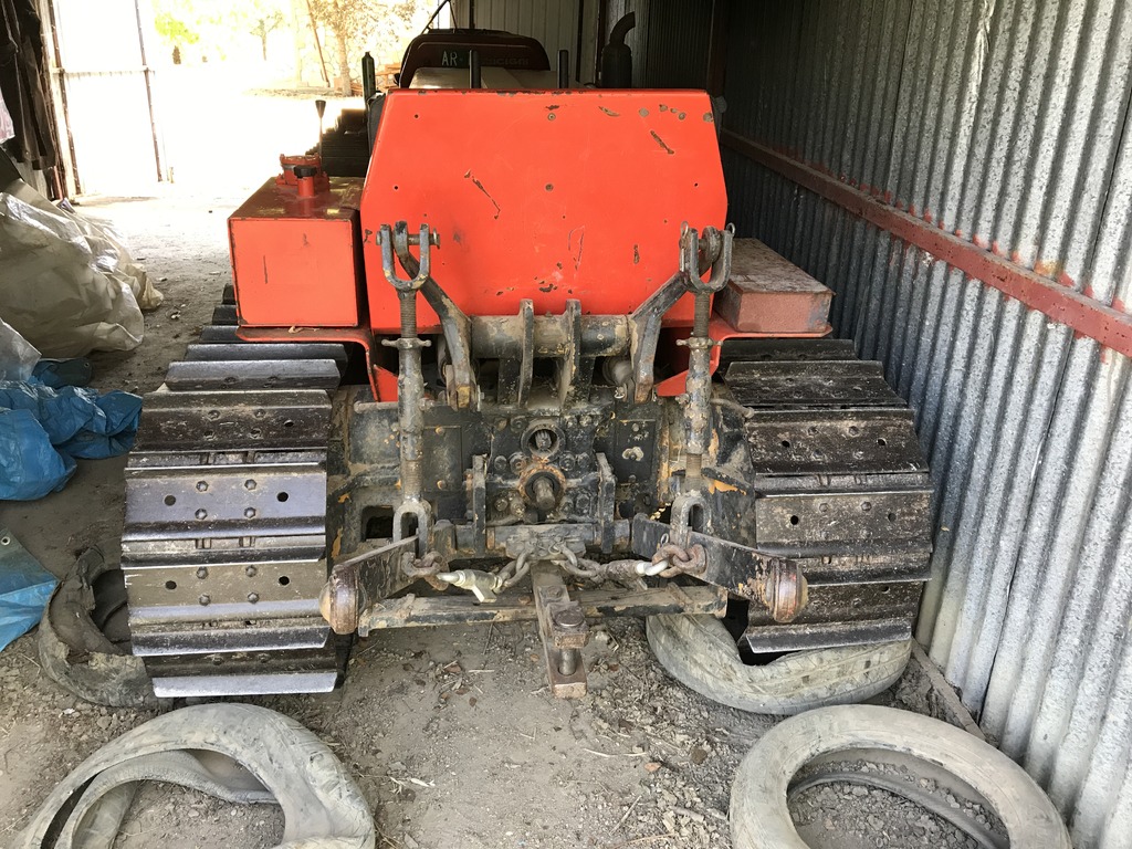 Vendesi trattore a cingoli in vendita - foto 3