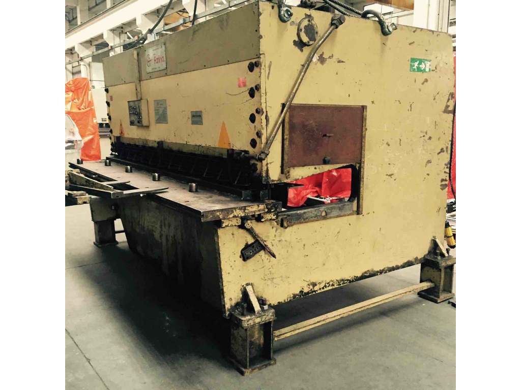 Cesoia Farina 3000 x 10 idraulica in vendita - foto 1