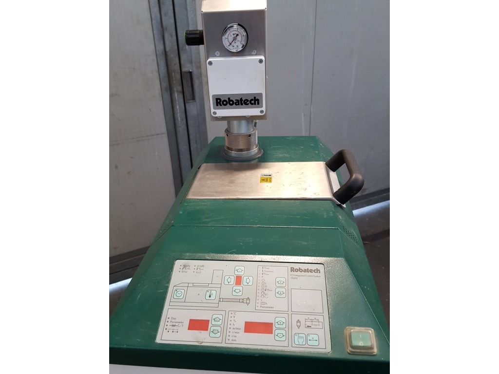INCOLLATORE FUSORE CON SERBATOIO - ROBATECH - MOD. CONCEPT 4/2 (COD. MF-PK-INCO-7) in vendita - foto 3