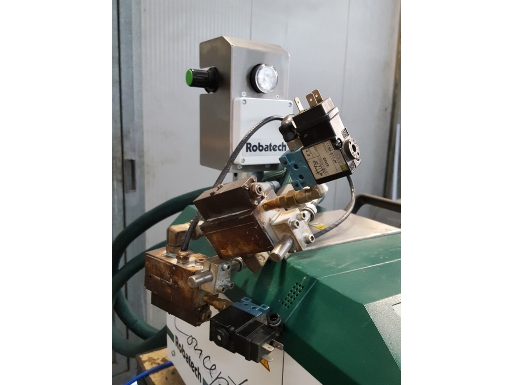 INCOLLATORE FUSORE CON SERBATOIO - ROBATECH - MOD. CONCEPT 4/2 (COD. MF-PK-INCO-7) in vendita - foto 6