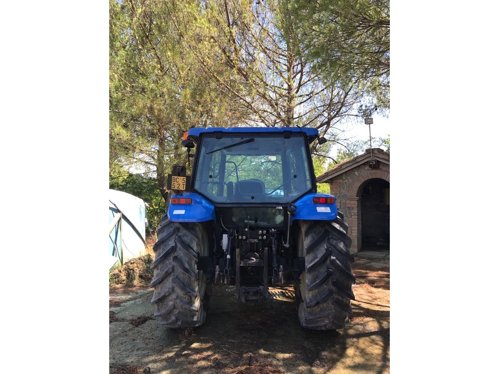New Holland TL-A100 in vendita - foto 4