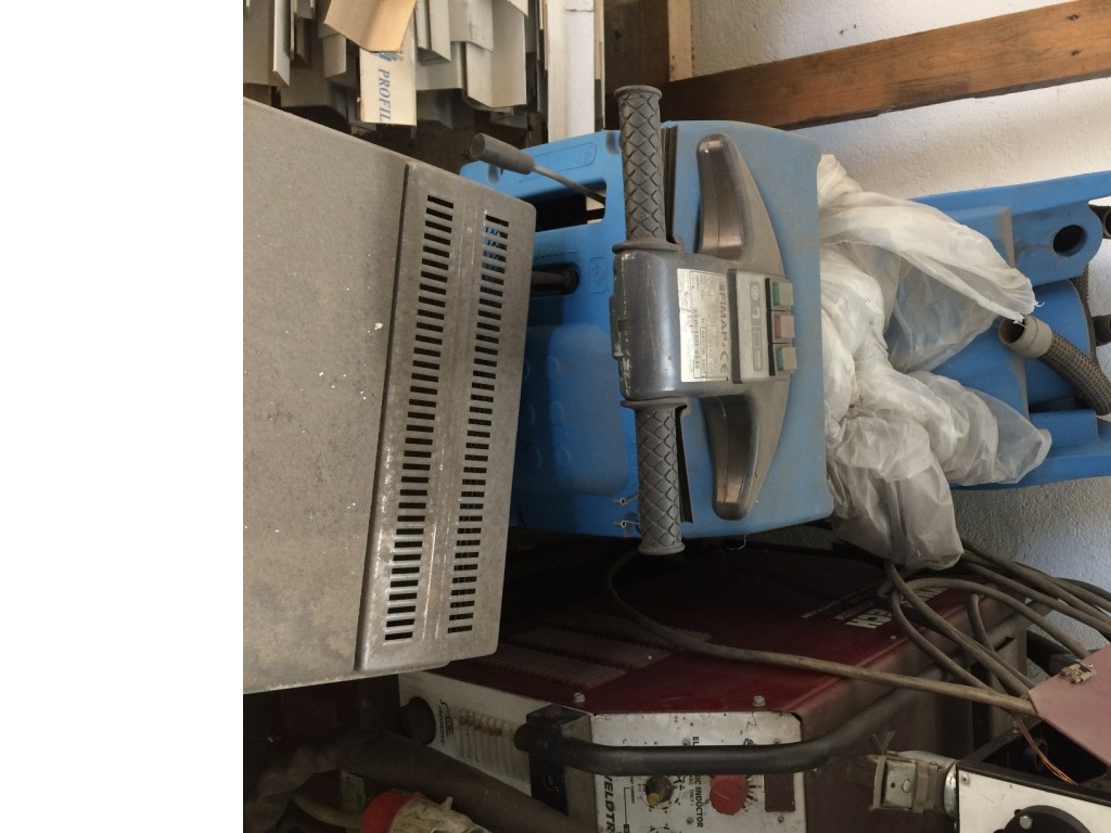 Lavapavimenti industriale batterie esaurite da sostituire in vendita - foto 1