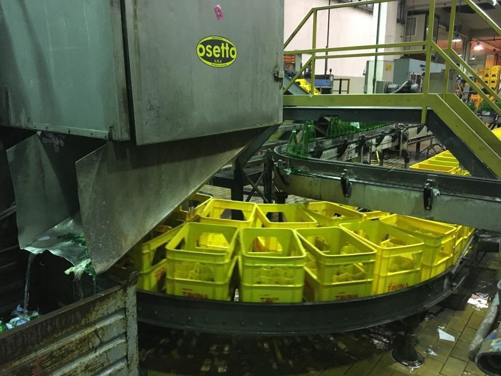 Complete second hand glass bottles filling line in vendita - foto 1