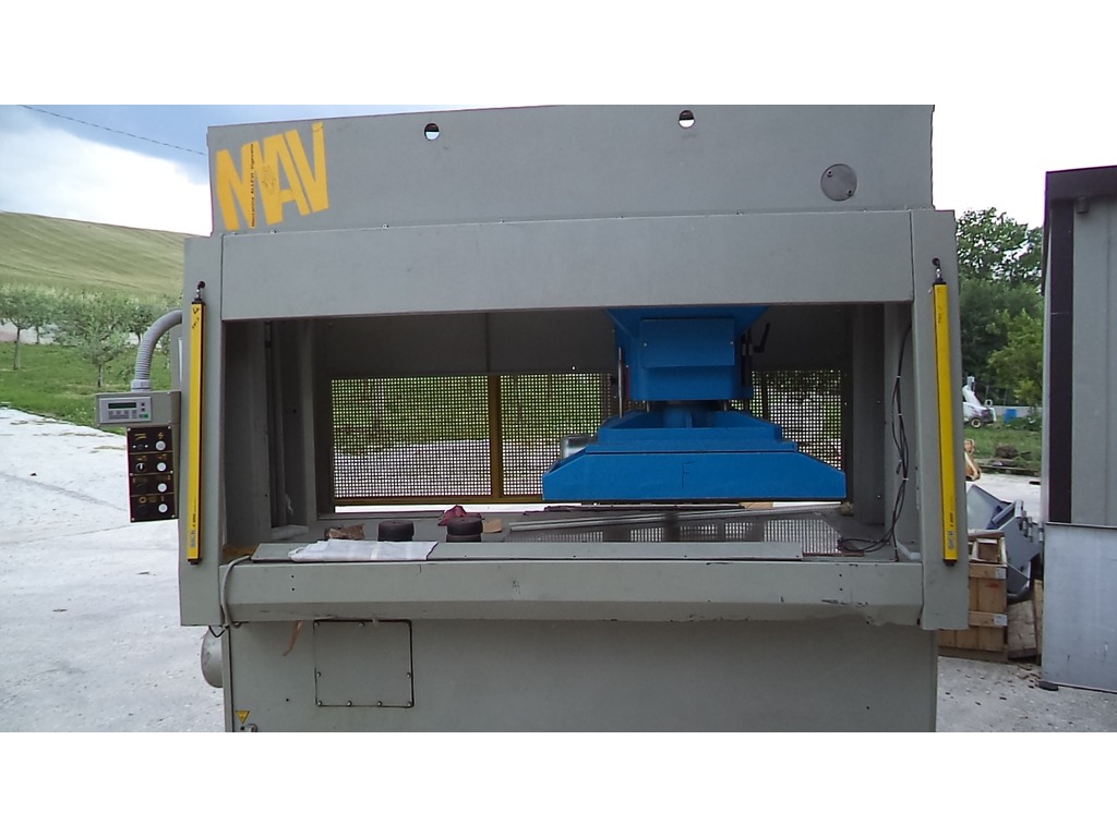ALLEVI MAV12 in vendita - foto 1