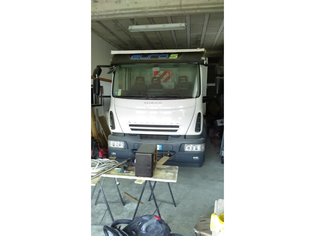 IVECO EUROSTAR EURO 5 in vendita - foto 1