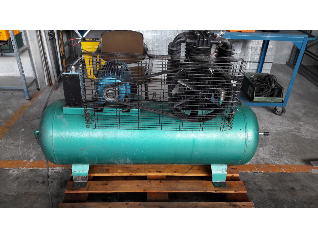 Compressori a pistoni in vendita - foto 5