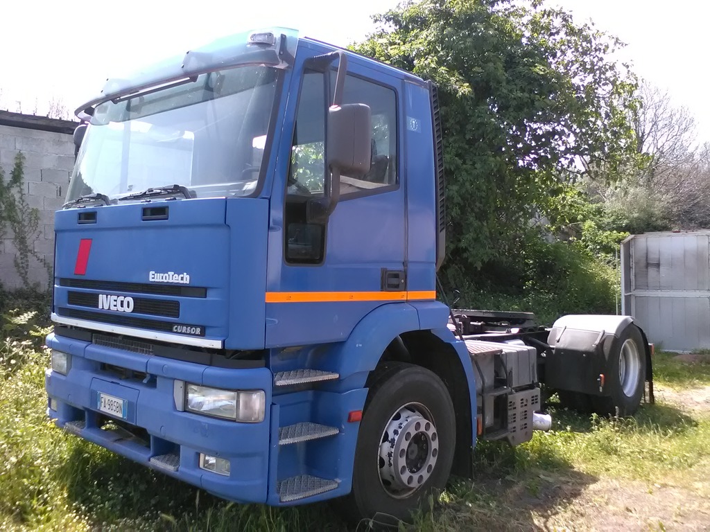 Autocarri in vendita