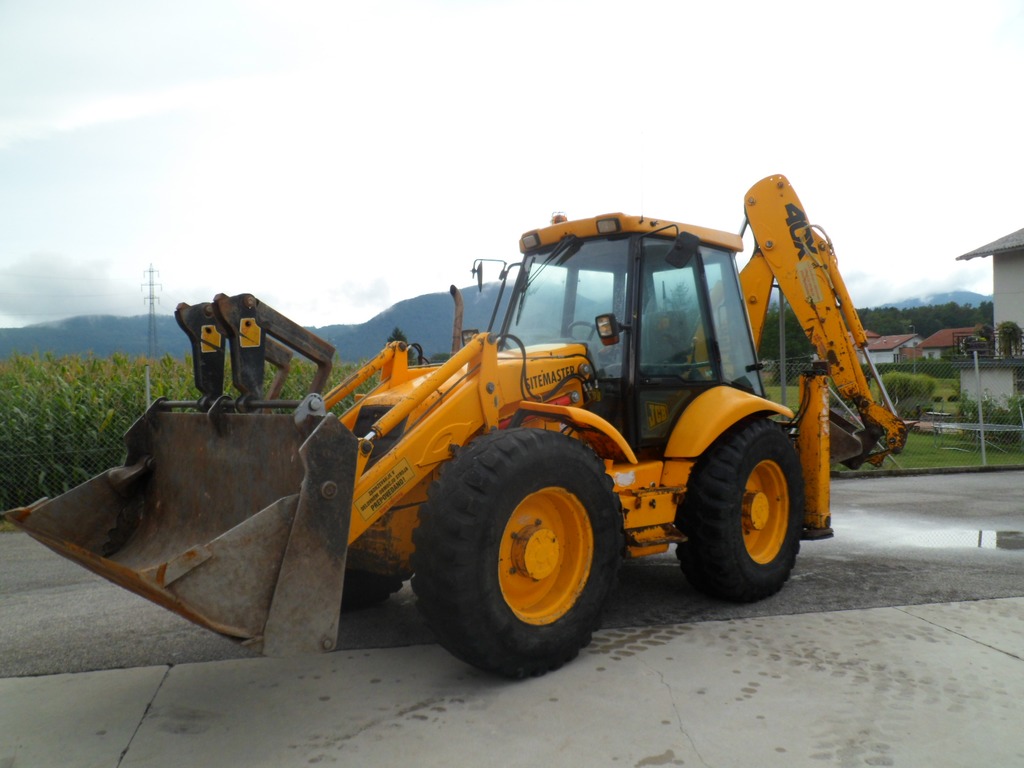 JCB 4CX in vendita - foto 1