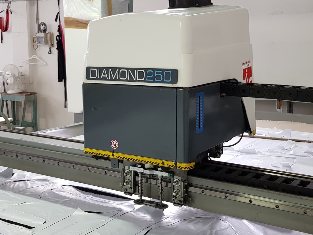 MACCHINA DA TAGLIO INVESTRONICA DIAMOND 250 in vendita - foto 6