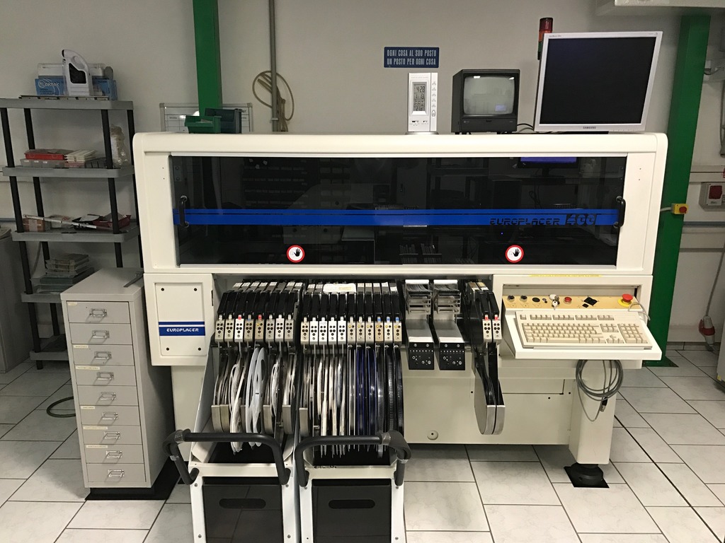 Pick and Place Europlacer EP400 in vendita - foto 1