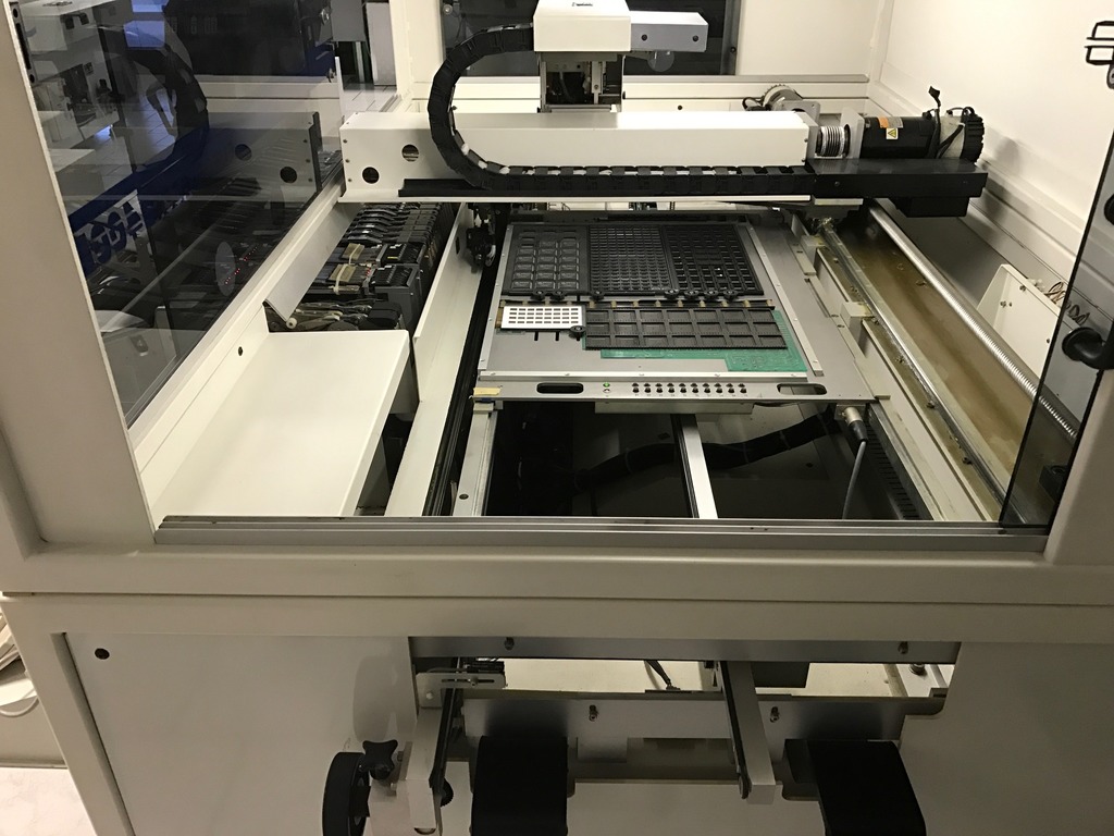 Pick and Place Europlacer EP400 in vendita - foto 3